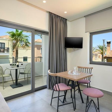 Athina Suites Luxury Suites Near The Sea Platanias ปลาเตเนียส ภายนอก รูปภาพ