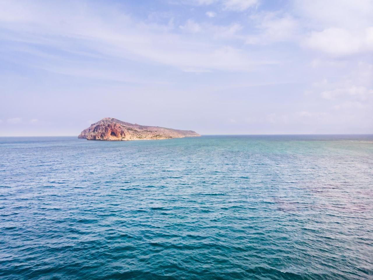 Athina Suites Luxury Suites Near The Sea Platanias ปลาเตเนียส ภายนอก รูปภาพ