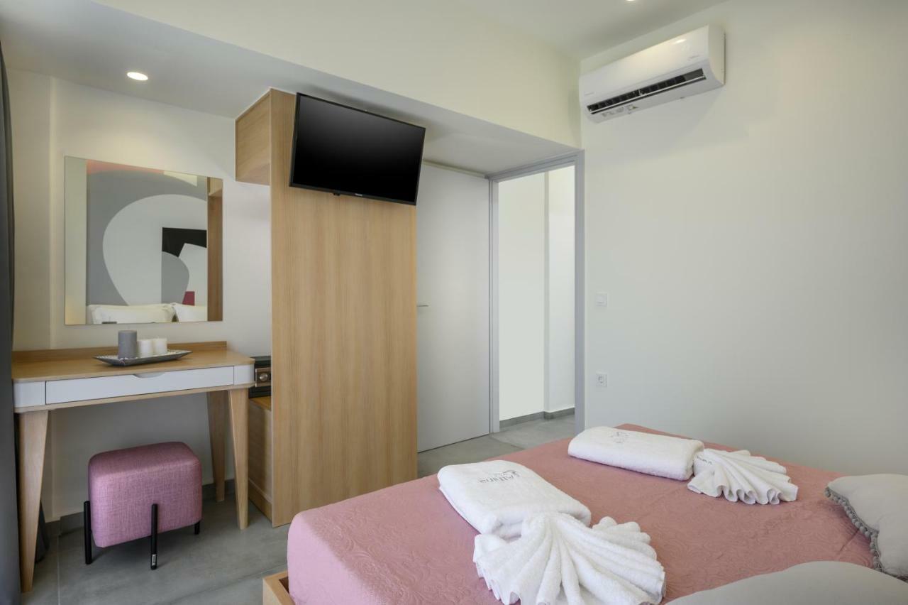 Athina Suites Luxury Suites Near The Sea Platanias ปลาเตเนียส ภายนอก รูปภาพ