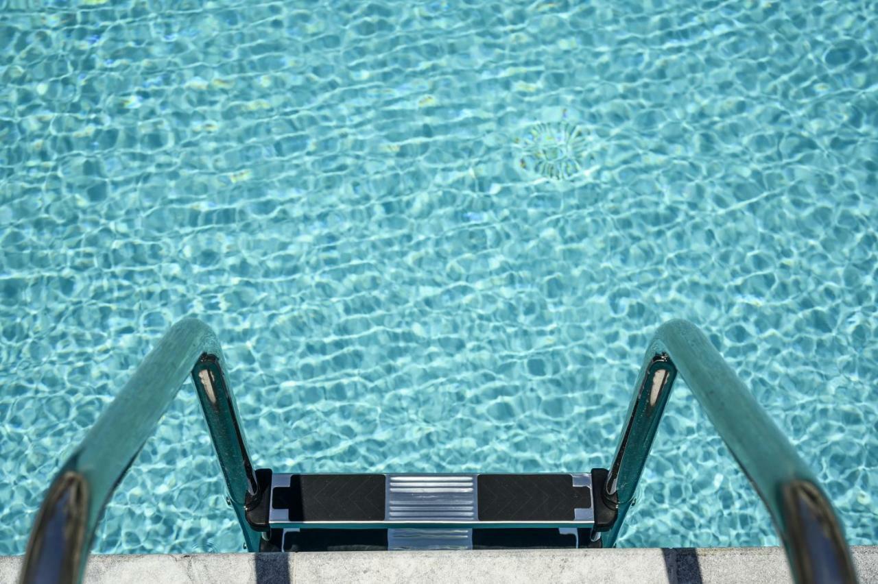 Athina Suites Luxury Suites Near The Sea Platanias ปลาเตเนียส ภายนอก รูปภาพ